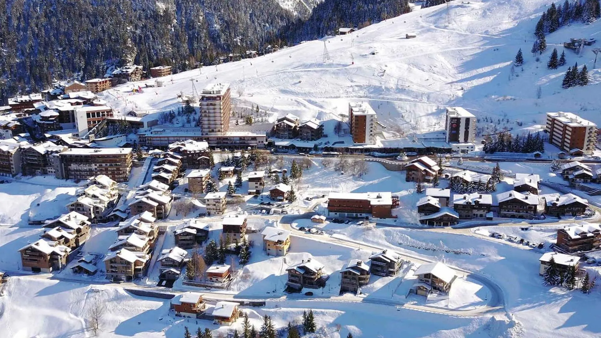 Luxueux Appartement Au Centre De Courchevel 1650 - 5 Chambres, Proche Pistes Et Remontees - Fr-1-563-3 France